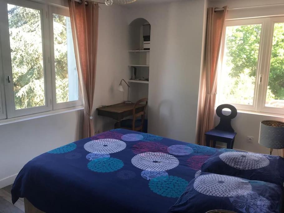 Villa Les Terrasses Dans La Nature Avec Piscine A 2 Pas De Lyon, Metro A 15Mn A Pied Pour Lyon Centre En 10Mn Ou Bus A 300M Pour Lyon Centre Oullins Ngoại thất bức ảnh